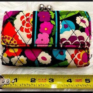 Vera Bradley makeup bed like this